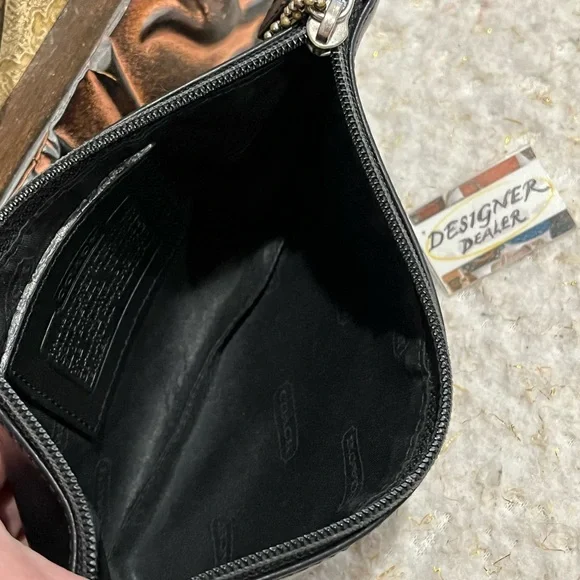 COACH Vintage Black Leather Cosmetic Case GUC! - Picture 9 of 12